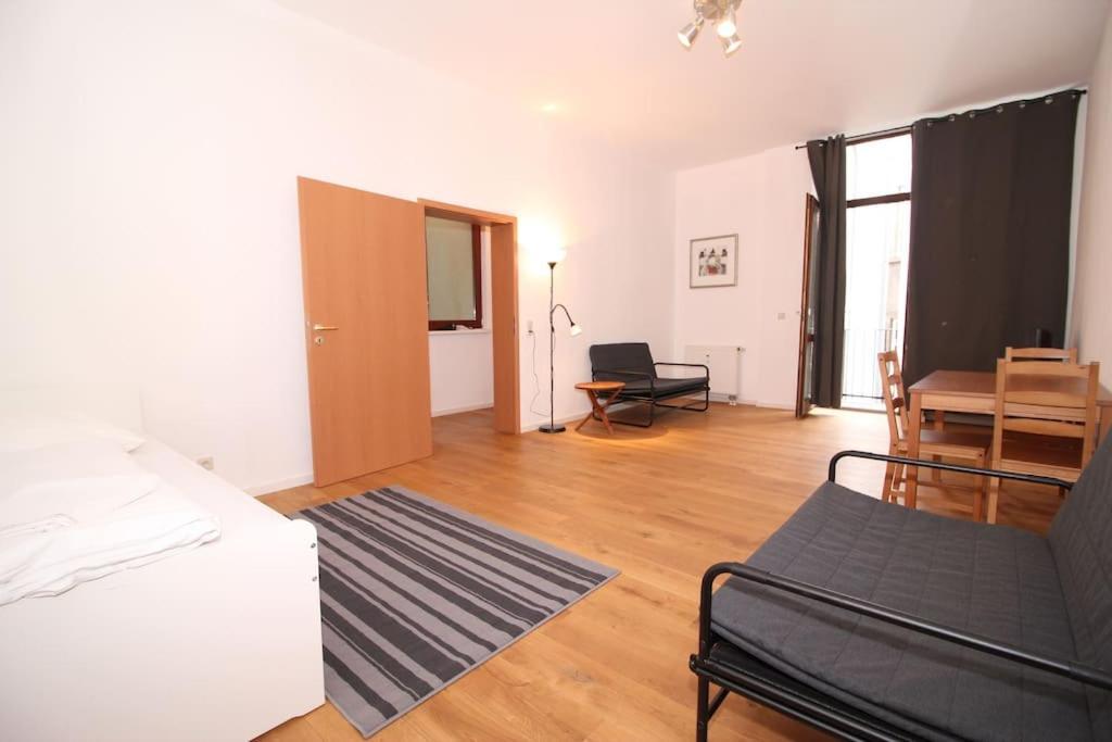 Mainhatten Apartment Frankfurt am Main Szoba fotó